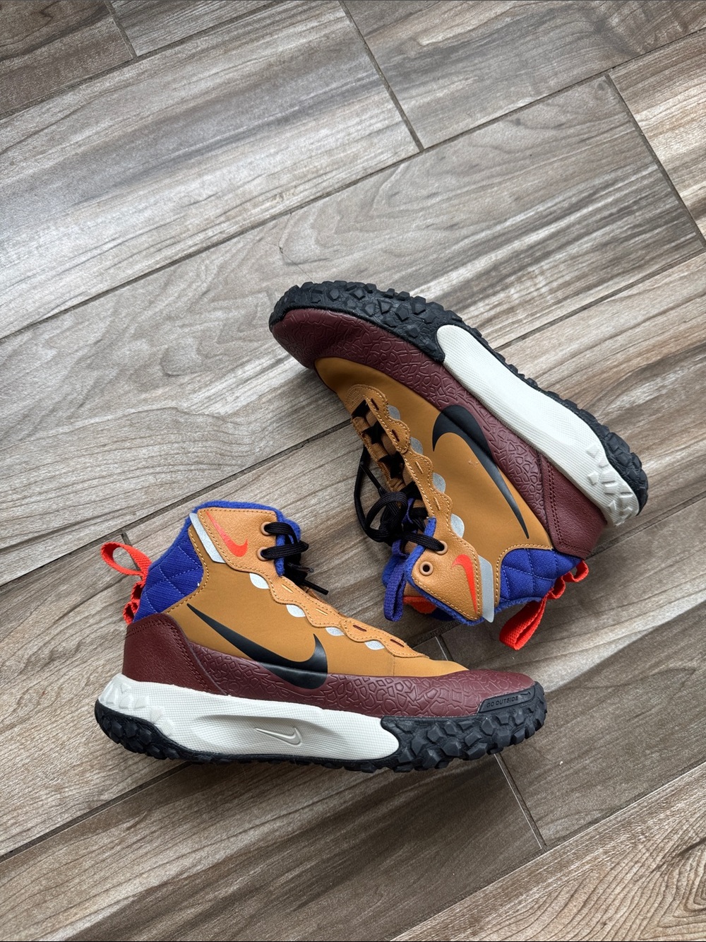 NIKE TERRASCOUT BIG KIDS BOOTS FLAX BRONZE ECLIPSE SIZE 3.5Y 5W